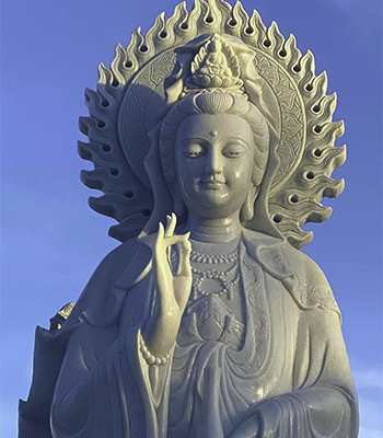 Tượng Phật đá